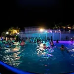 Centro Vacanze Mirage *