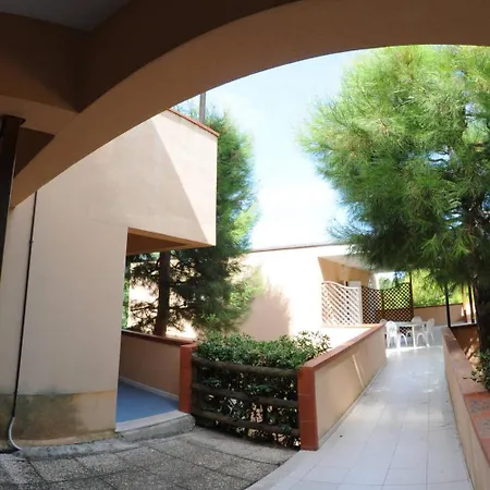 Centro Vacanze Mirage * Torre di Palme