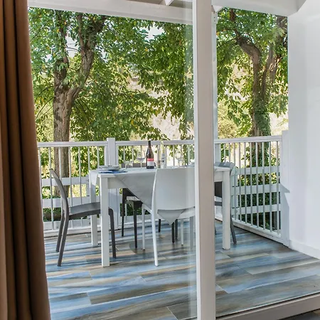 פארק נופש Centro Vacanze Mirage Torre di Palme