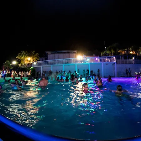 Centro Vacanze Mirage *