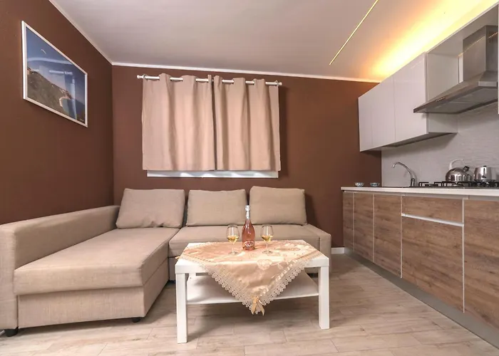 Centro Vacanze Mirage Üdülőpark Torre di Palme