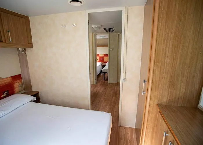 Centro Vacanze Mirage Üdülőpark Torre di Palme