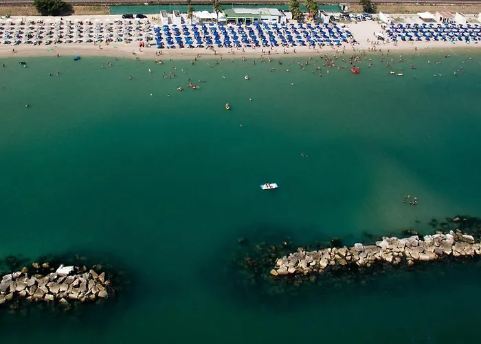 Centro Vacanze Mirage Üdülőpark *