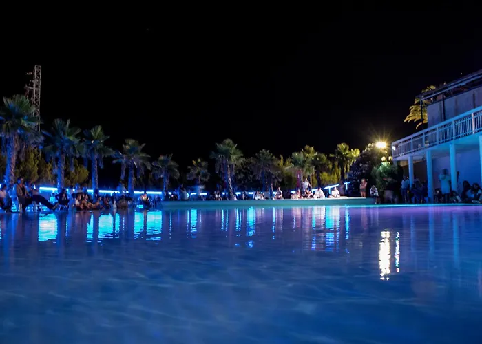 Üdülőpark Centro Vacanze Mirage